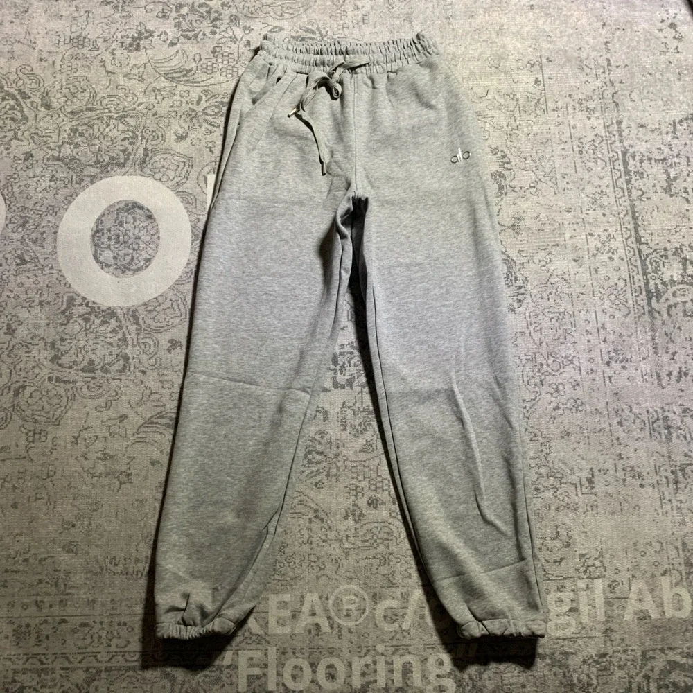 Alo Yoga Heather Grey Cuffed Sweats Hoodie Jogger Set Small